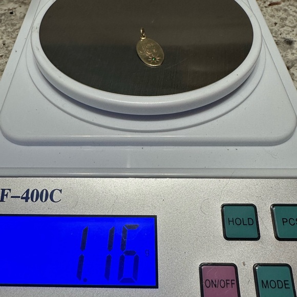 Florence and Nell custom Original Oval Momento Pendant Charm – Hand Engraved - Picture 9 of 9